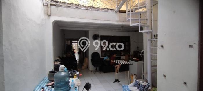 Rumah Elit Modern Tanpa Renovasi di Tamansari Jakarta Barat Rumah Elit Modern Tanpa Renovasi di Tamansari Jakarta Barat