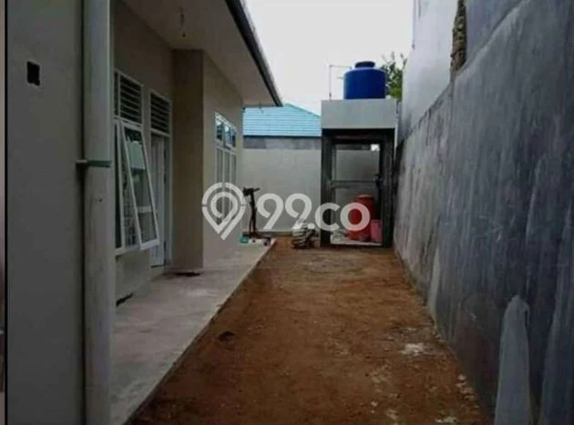 Lokasi strategis! Rumah siap huni disewakan di Samarinda Ulu LB 180m2 Lokasi strategis! Rumah siap huni disewakan di Samarinda Ulu LB 180m2
