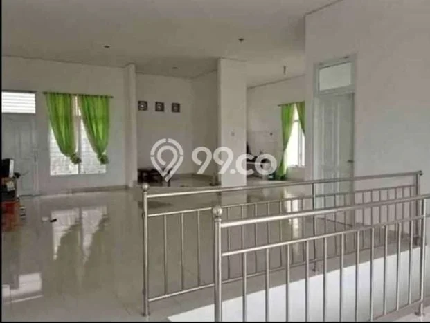 Lokasi strategis! Rumah siap huni disewakan di Samarinda Ulu LB 180m2 Lokasi strategis! Rumah siap huni disewakan di Samarinda Ulu LB 180m2