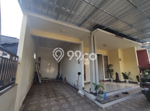 Dijual Cepat Rumah Bagus Siap Huni LB 220m2 di Samarinda Utara, Samarinda Dijual Cepat Rumah Bagus Siap Huni LB 220m2 di Samarinda Utara, Samarinda