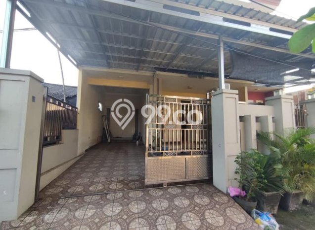 Dijual Cepat Rumah Bagus Siap Huni LB 220m2 di Samarinda Utara, Samarinda Dijual Cepat Rumah Bagus Siap Huni LB 220m2 di Samarinda Utara, Samarinda