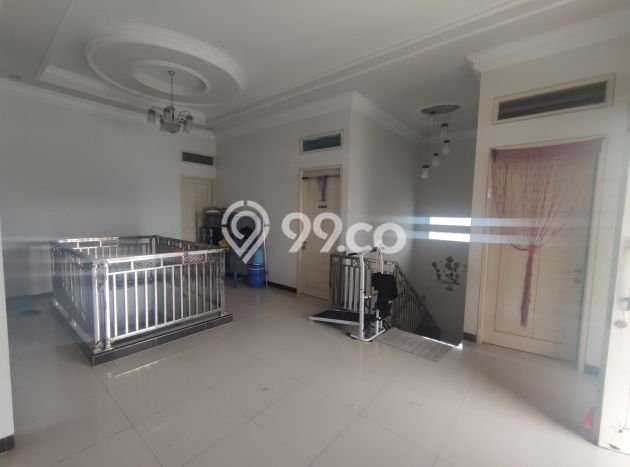 Dijual Cepat Rumah Bagus Siap Huni LB 220m2 di Samarinda Utara, Samarinda Dijual Cepat Rumah Bagus Siap Huni LB 220m2 di Samarinda Utara, Samarinda