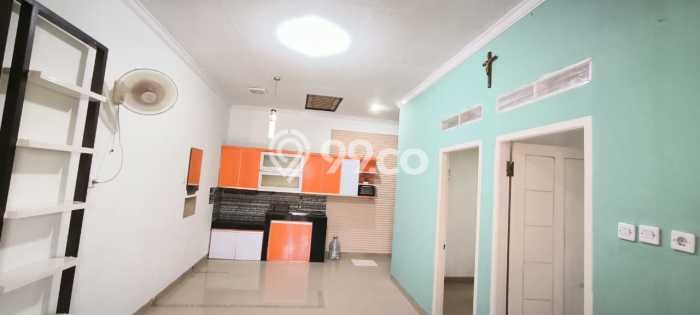 Disewakan! Rumah 2 Kamar Tidur &
1 Kamar Mandi di Bekasi, Bekasi Disewakan! Rumah 2 Kamar Tidur &
1 Kamar Mandi di Bekasi, Bekasi
