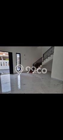 Dijual Rumah Eksklusif 5 KT di harapan indah, Bekasi Dijual Rumah Eksklusif 5 KT di harapan indah, Bekasi
