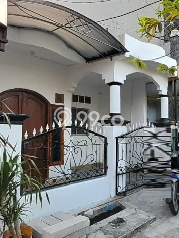 Hunian Strategis 3 KT LB 75m2 Kondisi Bagus di Bekasi Hunian Strategis 3 KT LB 75m2 Kondisi Bagus di Bekasi