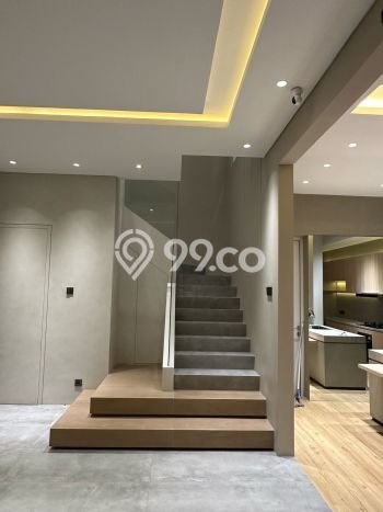 Rumah Elit Modern Tanpa Renovasi di Gading Serpong Tangerang Rumah Elit Modern Tanpa Renovasi di Gading Serpong Tangerang