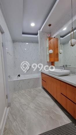 Hunian Elit LB 195m2 Siap Huni Desain Elegan di Gading Serpong, Tangerang Hunian Elit LB 195m2 Siap Huni Desain Elegan di Gading Serpong, Tangerang