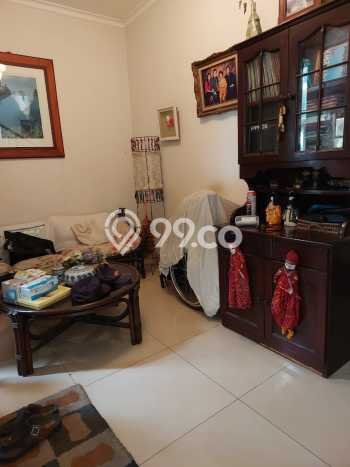 Rumah Mewah LB 175m2 Siap Huni Desain Elegan di Gading Serpong, Tangerang Rumah Mewah LB 175m2 Siap Huni Desain Elegan di Gading Serpong, Tangerang