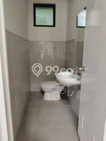 Gudang Bagus LT 108m2 LB 73m2 Dijual di BSD Tangerang Selatan Gudang Bagus LT 108m2 LB 73m2 Dijual di BSD Tangerang Selatan