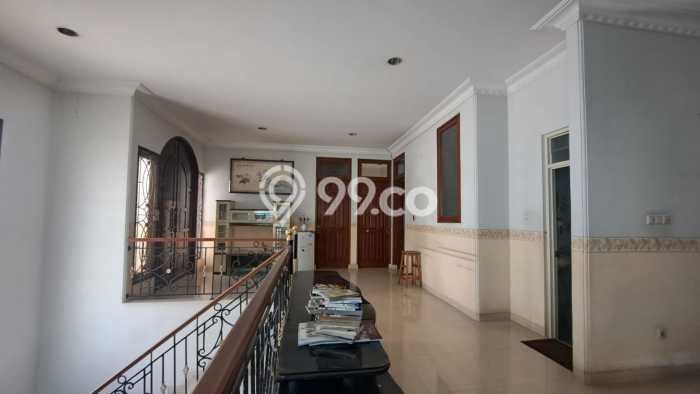 Dijual Rumah Second Masih Bagus Lokasi Green Ville, Jakarta Barat Dijual Rumah Second Masih Bagus Lokasi Green Ville, Jakarta Barat