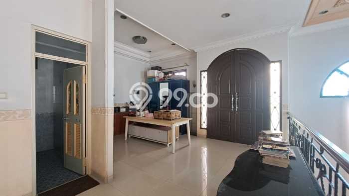 Dijual Rumah Second Masih Bagus Lokasi Green Ville, Jakarta Barat Dijual Rumah Second Masih Bagus Lokasi Green Ville, Jakarta Barat