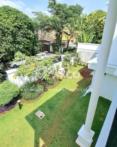 Hot Offer Hunian Mewah Ideal dan Luas di Menteng, Jakarta Pusat Hot Offer Hunian Mewah Ideal dan Luas di Menteng, Jakarta Pusat