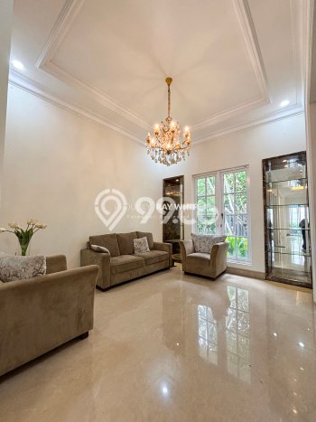 Jual Rumah Luas Elegan Dengan View Eksklusif di Pondok Indah, Jakarta Selatan Jual Rumah Luas Elegan Dengan View Eksklusif di Pondok Indah, Jakarta Selatan