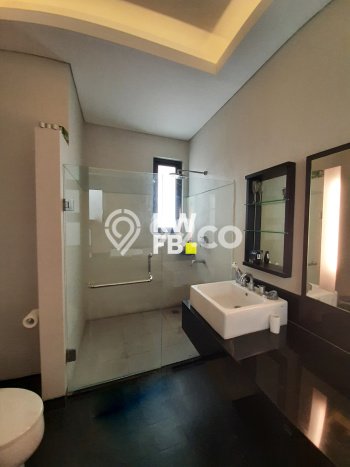 Rumah Elit LB 425m2 Siap Pakai Desain Elegan di Kemang, Jakarta Selatan Rumah Elit LB 425m2 Siap Pakai Desain Elegan di Kemang, Jakarta Selatan