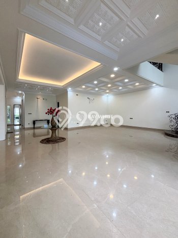 Jual Rumah Luas Elegan Dengan View Eksklusif di Pondok Indah, Jakarta Selatan Jual Rumah Luas Elegan Dengan View Eksklusif di Pondok Indah, Jakarta Selatan