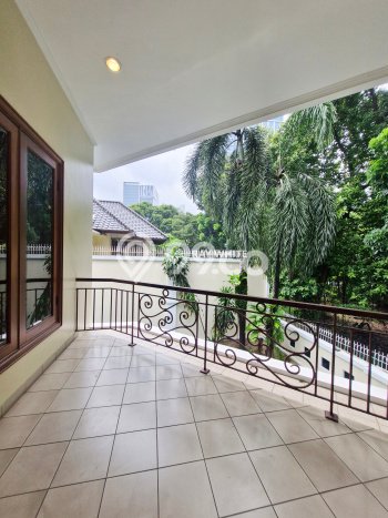 Disewakan Rumah Nyaman di Pondok Indah LT 560m2 / LB 600m2 Kondisi Bagus Disewakan Rumah Nyaman di Pondok Indah LT 560m2 / LB 600m2 Kondisi Bagus