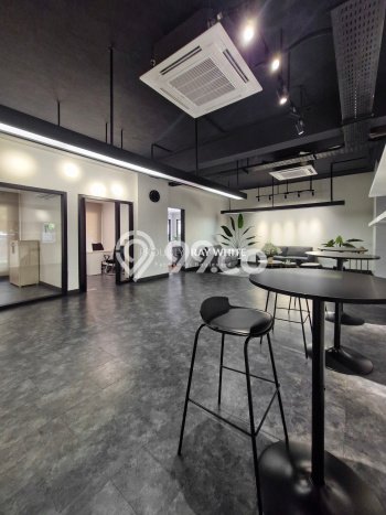 Hunian 4 Kamar Siap Huni Disewakan di Kebayoran Baru Harga Kompetitif Hunian 4 Kamar Siap Huni Disewakan di Kebayoran Baru Harga Kompetitif