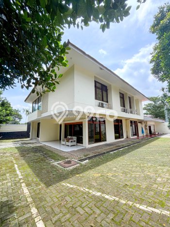 Hunian Minimalis dengan LT 1400m2 & LB 750m2 Dikontrakkan di Kemang Hunian Minimalis dengan LT 1400m2 & LB 750m2 Dikontrakkan di Kemang