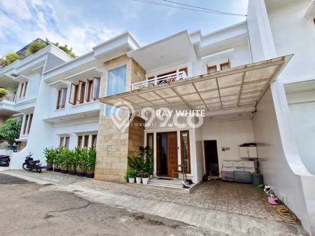 Rumah Elit Modern Siap Huni di Kebagusan Jakarta Selatan Rumah Elit Modern Siap Huni di Kebagusan Jakarta Selatan