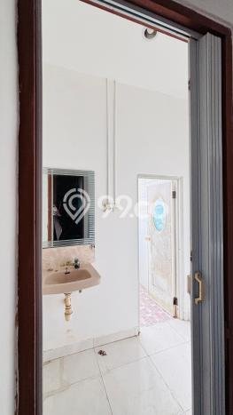 PENAWARAN TERBAIK! Rumah Strategis area Kayu Putih, Luas 196m² Bangunan 182m² PENAWARAN TERBAIK! Rumah Strategis area Kayu Putih, Luas 196m² Bangunan 182m²