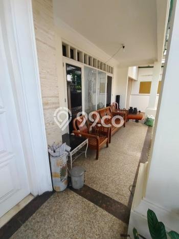 Rumah Elit Modern Siap Huni di Rawamangun Jakarta Timur Rumah Elit Modern Siap Huni di Rawamangun Jakarta Timur