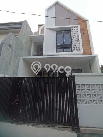 Dijual Cepat Rumah Bagus Siap Huni LB 200m2 di Duren Sawit, Jakarta Timur Dijual Cepat Rumah Bagus Siap Huni LB 200m2 di Duren Sawit, Jakarta Timur