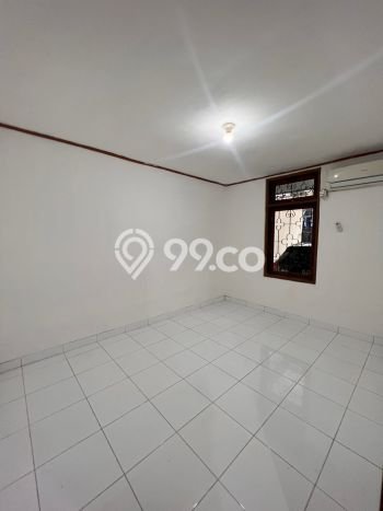 Rumah Modern Minimalis 2 KT Bisa Langsung Pindah di Kelapa Gading Rumah Modern Minimalis 2 KT Bisa Langsung Pindah di Kelapa Gading