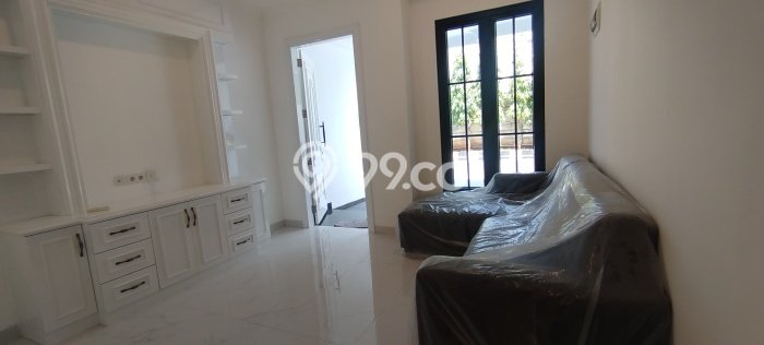 Hunian Elit LB 130m2 Siap Pakai Desain Elegan di Sunter, Jakarta Utara Hunian Elit LB 130m2 Siap Pakai Desain Elegan di Sunter, Jakarta Utara