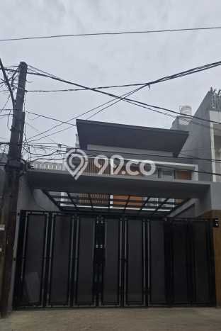 Hunian Mewah Dijual LT 120m2 di Kelapa Gading, Jakarta Utara Hunian Mewah Dijual LT 120m2 di Kelapa Gading, Jakarta Utara