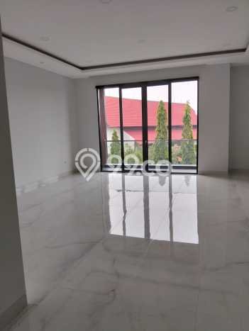 Dijual Rumah Mewah Megah Dengan View Eksklusif di Sunter, Jakarta Utara Dijual Rumah Mewah Megah Dengan View Eksklusif di Sunter, Jakarta Utara