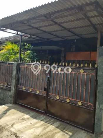Rumah Modern Minimalis 5 Kamar Siap Huni di Pamulang Rumah Modern Minimalis 5 Kamar Siap Huni di Pamulang