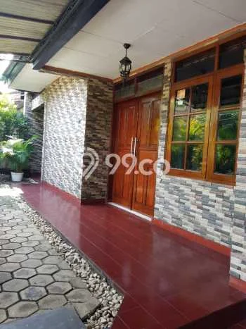 Rumah Modern Minimalis 5 Kamar Siap Huni di Pamulang Rumah Modern Minimalis 5 Kamar Siap Huni di Pamulang
