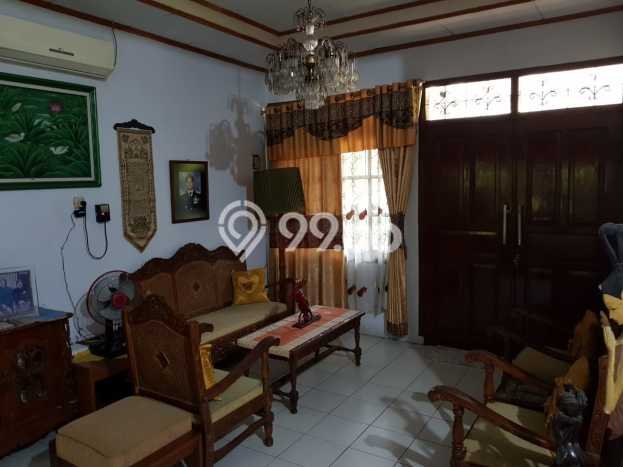 Rumah Modern Minimalis 5 Kamar Siap Huni di Pamulang Rumah Modern Minimalis 5 Kamar Siap Huni di Pamulang