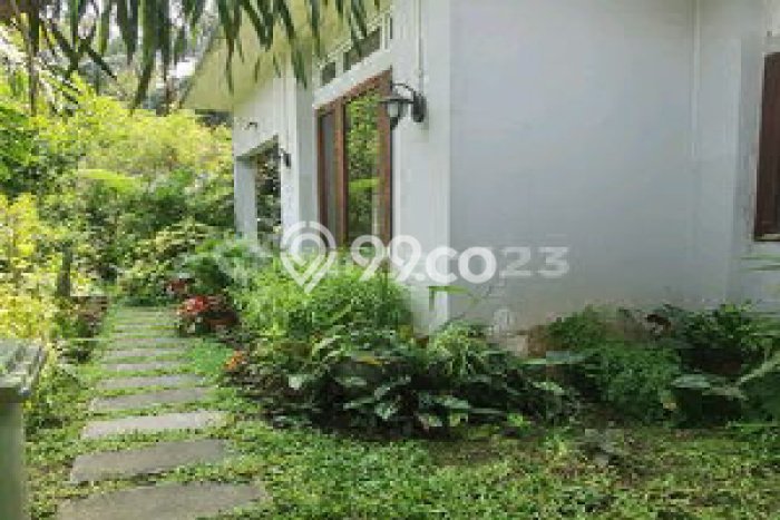 Rumah Elit Modern Tanpa Renovasi di Bintaro Tangerang Selatan Rumah Elit Modern Tanpa Renovasi di Bintaro Tangerang Selatan