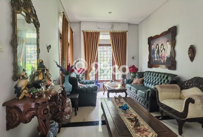 Rumah Elit Modern Tanpa Renovasi di Bintaro Tangerang Selatan Rumah Elit Modern Tanpa Renovasi di Bintaro Tangerang Selatan