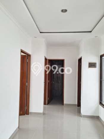 For Sale Hunian Rumah Terawat 3 KT di Bintaro, Tangerang Selatan For Sale Hunian Rumah Terawat 3 KT di Bintaro, Tangerang Selatan