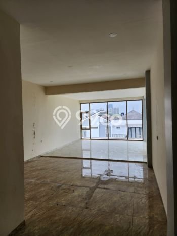 Siap Huni Rumah Mewah 4 Kamar di BSD Dekat ke Mana Pun Siap Huni Rumah Mewah 4 Kamar di BSD Dekat ke Mana Pun