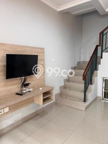 Jual Rumah Strategis Bagus Punya 2 KT di BSD Tangerang Selatan SHM Jual Rumah Strategis Bagus Punya 2 KT di BSD Tangerang Selatan SHM