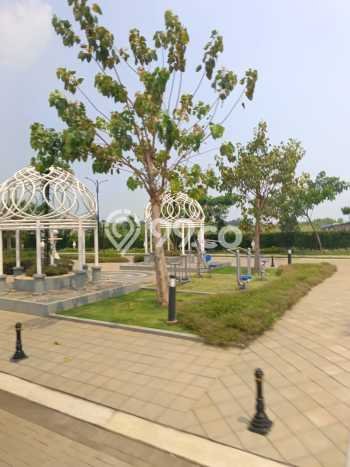 Rumah Eksklusif Siap Huni LT 120m2 di Karawaci, Tangerang Rumah Eksklusif Siap Huni LT 120m2 di Karawaci, Tangerang