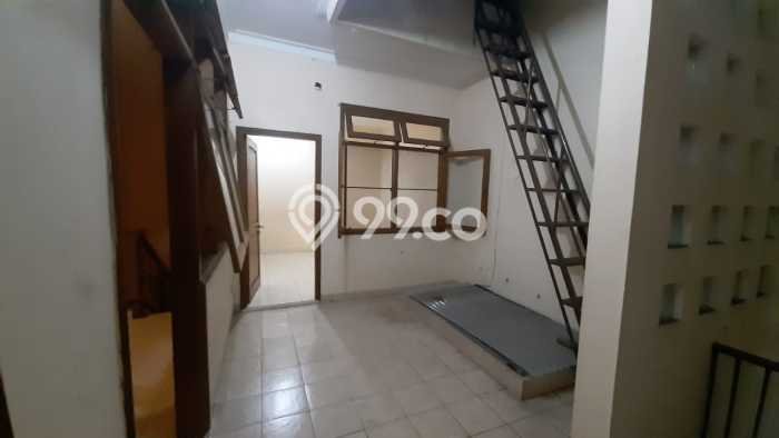 Hunian Elit LB 260m2 Siap Huni Desain Elegan di Sunter, Jakarta Utara Hunian Elit LB 260m2 Siap Huni Desain Elegan di Sunter, Jakarta Utara