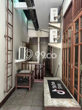 Rumah kawasan Sunter, 7 KT, Pemandangan Indah, LT 162m2m² Bangunan 234m2m² Rumah kawasan Sunter, 7 KT, Pemandangan Indah, LT 162m2m² Bangunan 234m2m²
