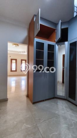 For Sale Rumah Mewah Exclusive di Kelapa Gading, Jakarta Utara For Sale Rumah Mewah Exclusive di Kelapa Gading, Jakarta Utara