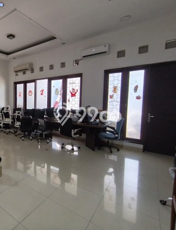 Disewakan! Rumah 3 Kamar Tidur &
4 Kamar Mandi di Sunter, Jakarta Utara Disewakan! Rumah 3 Kamar Tidur &
4 Kamar Mandi di Sunter, Jakarta Utara