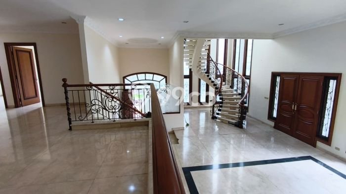 Dijual Hunian Mewah dengan Fasilitas Sekitar Komplit di Kelapa Gading, Jakarta Utara Dijual Hunian Mewah dengan Fasilitas Sekitar Komplit di Kelapa Gading, Jakarta Utara