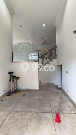 Siap Huni Hunian Elit 5 Kamar di Kelapa Gading Dekat ke Mana Saja Siap Huni Hunian Elit 5 Kamar di Kelapa Gading Dekat ke Mana Saja