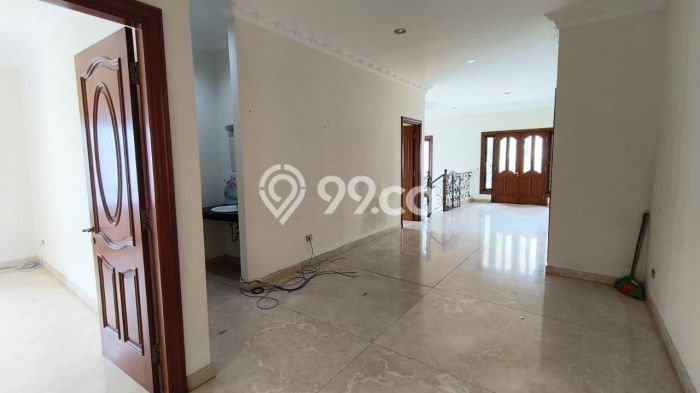 Siap Huni Hunian Elit 5 Kamar di Kelapa Gading Dekat ke Mana Saja Siap Huni Hunian Elit 5 Kamar di Kelapa Gading Dekat ke Mana Saja