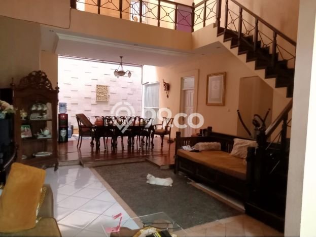 Jual Rumah Luas Megah Dengan View Cantik di Jatiwaringin, Bekasi Jual Rumah Luas Megah Dengan View Cantik di Jatiwaringin, Bekasi