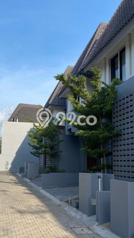 Dijual Rumah Mewah Elegan Dengan View Cantik di Sleman, Yogyakarta Dijual Rumah Mewah Elegan Dengan View Cantik di Sleman, Yogyakarta