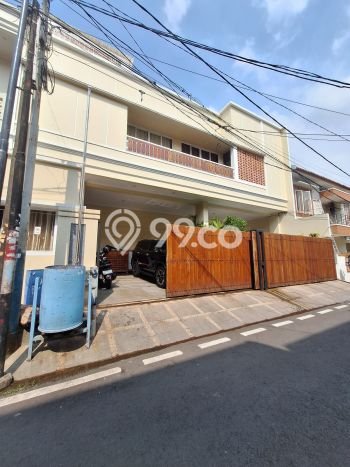 Rumah Siap Huni lokasi Cempaka Putih, Jakarta Pusat, Luas 200m² LB 300m² Rumah Siap Huni lokasi Cempaka Putih, Jakarta Pusat, Luas 200m² LB 300m²