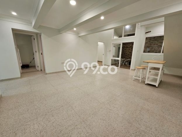 HARGA SPESIAL! Rumah Premium di Pulomas, Jakarta Timur, LT 144m² LB 170m² Bisa Nego! HARGA SPESIAL! Rumah Premium di Pulomas, Jakarta Timur, LT 144m² LB 170m² Bisa Nego!